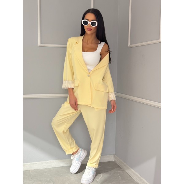 Дамски комплект панталон със сако Leilany