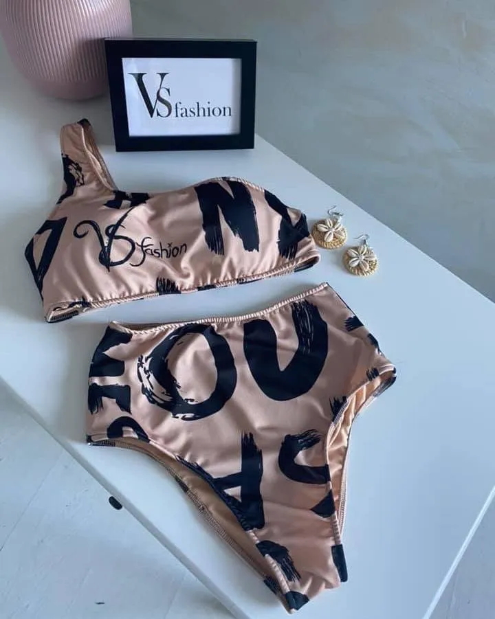 Розов Бански Vs Fashion